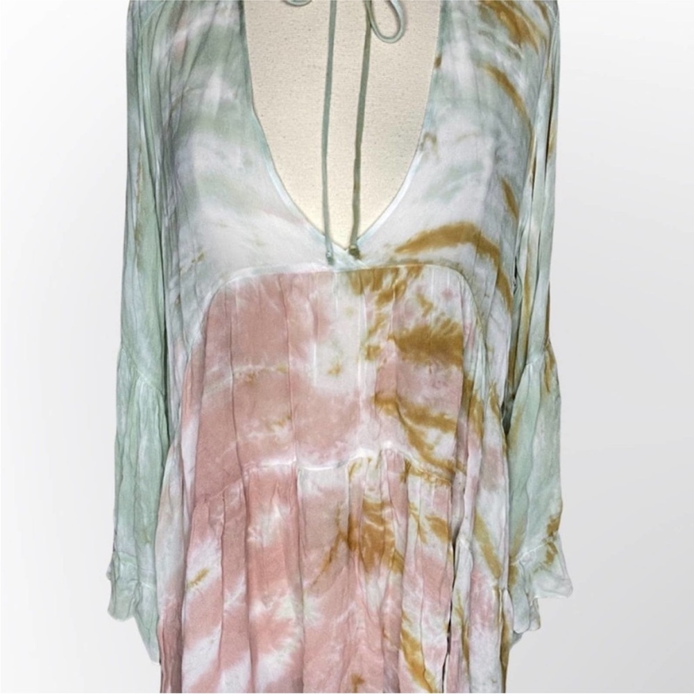 NWT YOUNG FABULOUS & BROKE Rosa Pastel Tie-Dye silk Bell Sleeve Dress Small - Picture 6 of 8